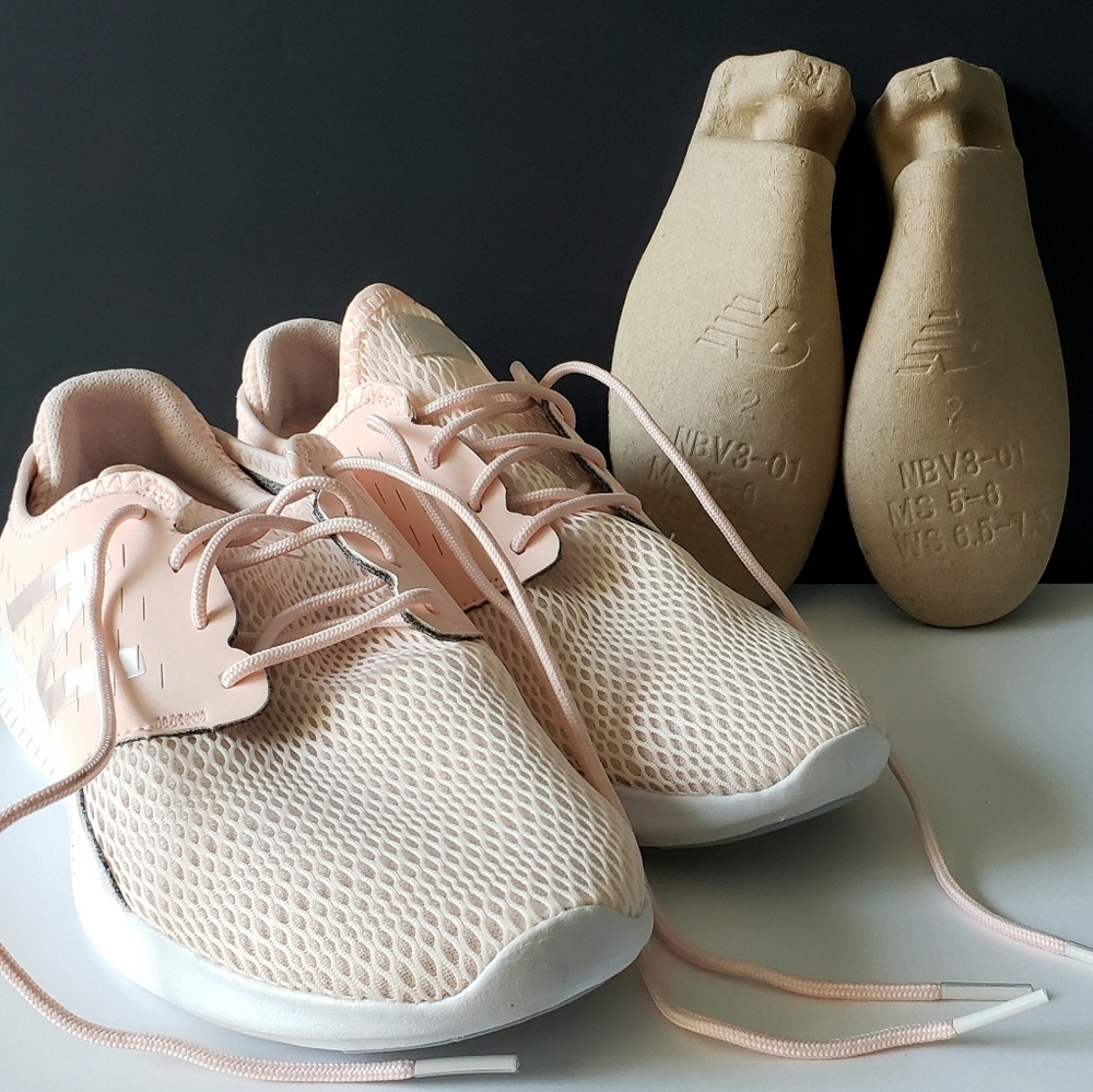 New Balance Women's Blush Pink Mesh Sneakers - Picture 12 of 13